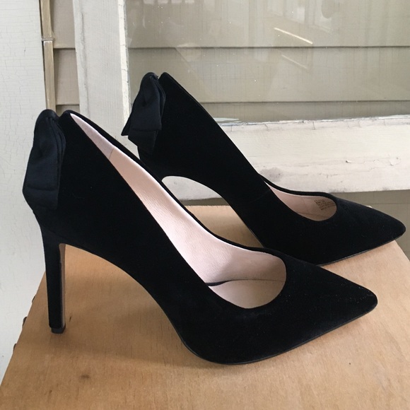 ✨(Louise et Cie) WORN ONCE velvet heels - Picture 3 of 12